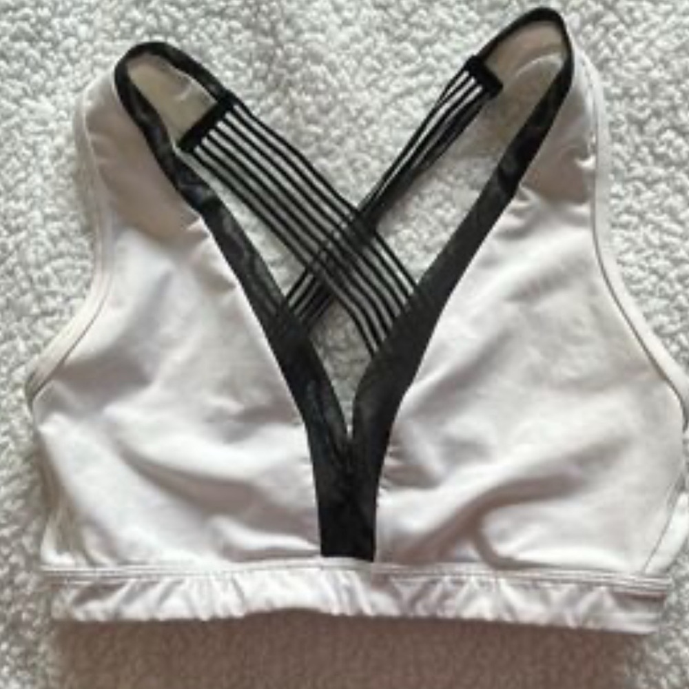 Body by Victoria Secret bundle - Picture 2 of 8